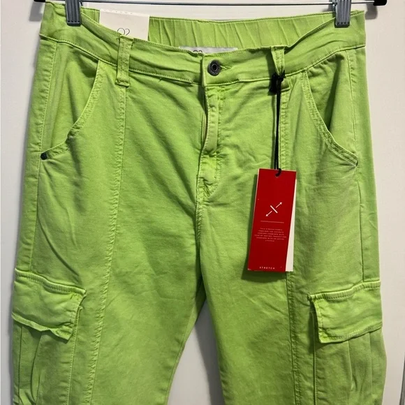 Q2 Green Cargo Pants - Picture 4 of 15